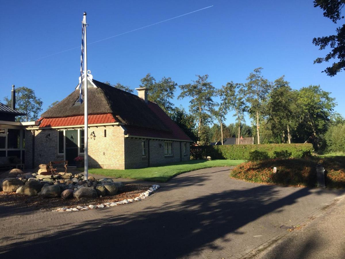 B&B Ut En Thus Sweagerbosk Esterno foto