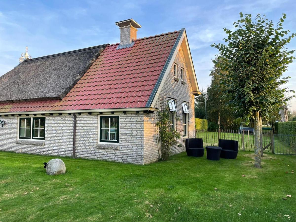 B&B Ut En Thus Sweagerbosk Esterno foto